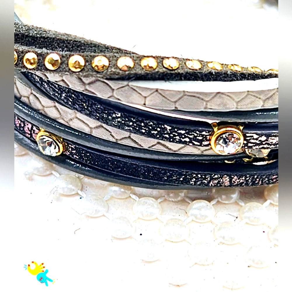 Saachi Leather Rhinestone Cuff - Picture 3 of 10